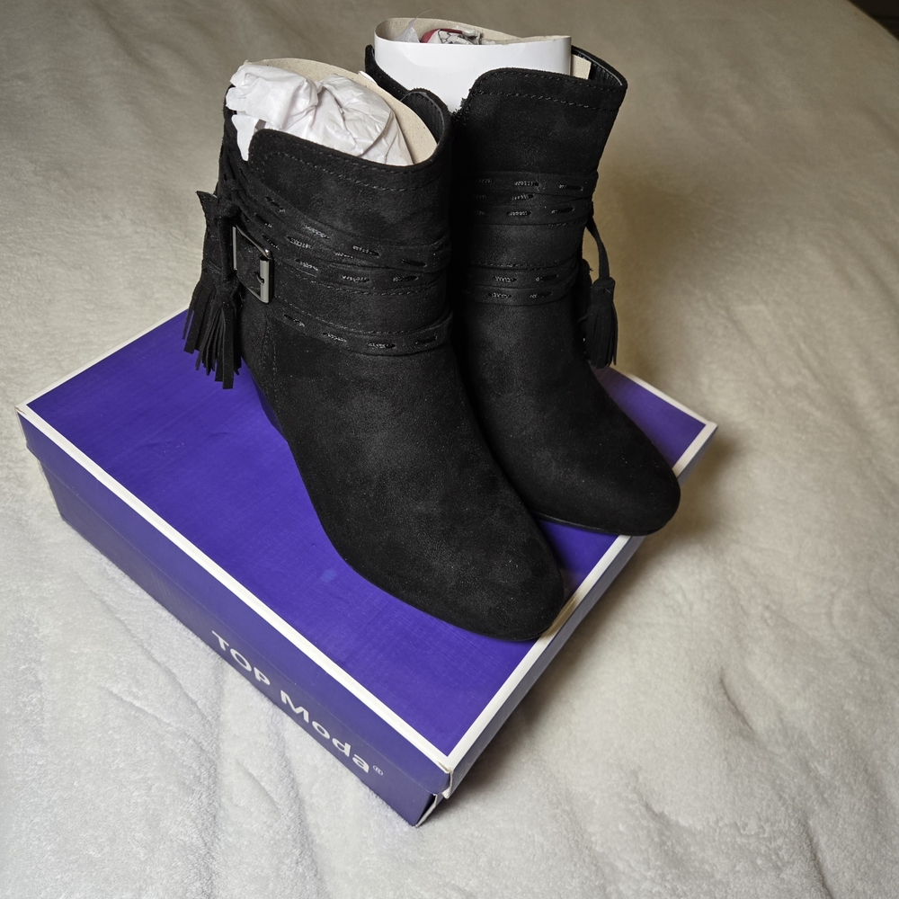 Top Moda Women's Black Ankle Boots